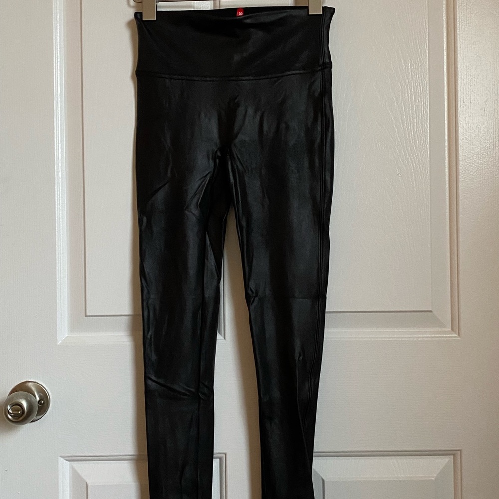 Spanx black leggings size small